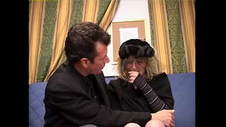 Cincuenta anos de idade teñen un desexo para mozos galo - Clarissa, Desexo, Señora María, Sara