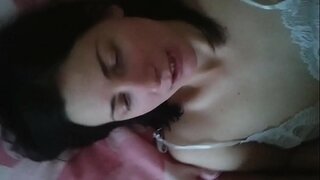 ���ੂਸੀ ਸ਼ੁਕੀਨ ਕੁੜੀ Oksana fucked ਵਿਚ ਉਸ ਨੂੰ ਬਾਲ ਵਾਲਾ ਚੂਤ, ਭਾਗ 1