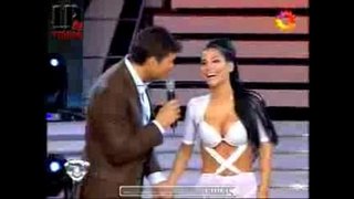 Сильвина Эскудеро սպիտակ սպանդեքս