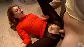 Lexi, کون به نظر می رسد خیلی خوب در ساق پوش