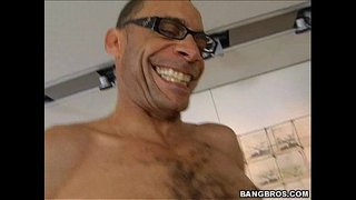 Rebeca Linares - რამონ გასხმა