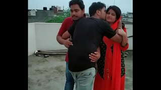 Nighty ગૃહિણી