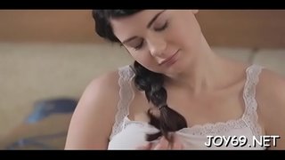 ���সলাযুক্ত তরুণ লুসি L. হয়, যার ফলে তার প্রথম চোদার ভিডিও